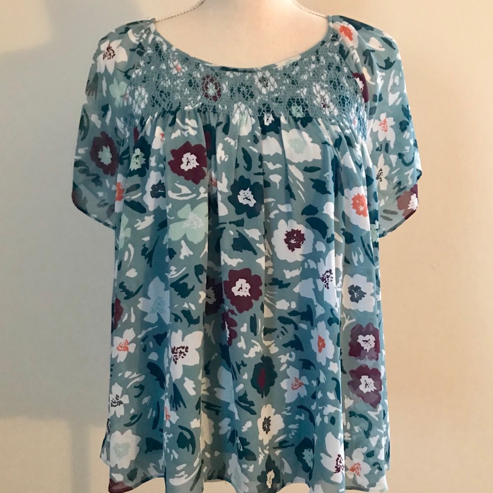 LOFT floral top